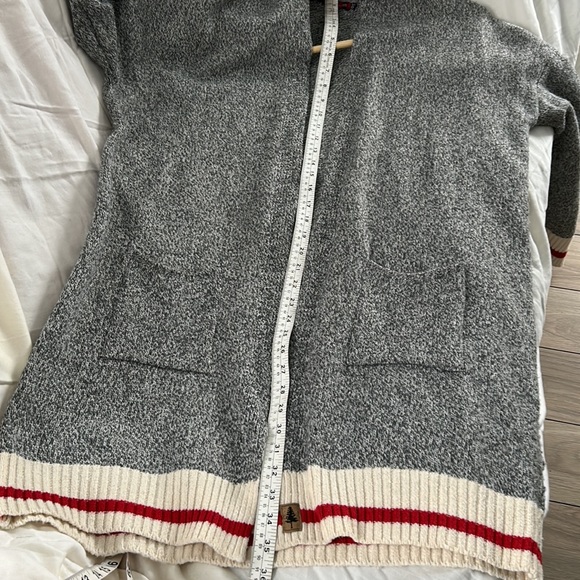 Cardigan tunic, ladies open front, light gray with ivory and red hem /cuffs,L/XL - Picture 6 of 6